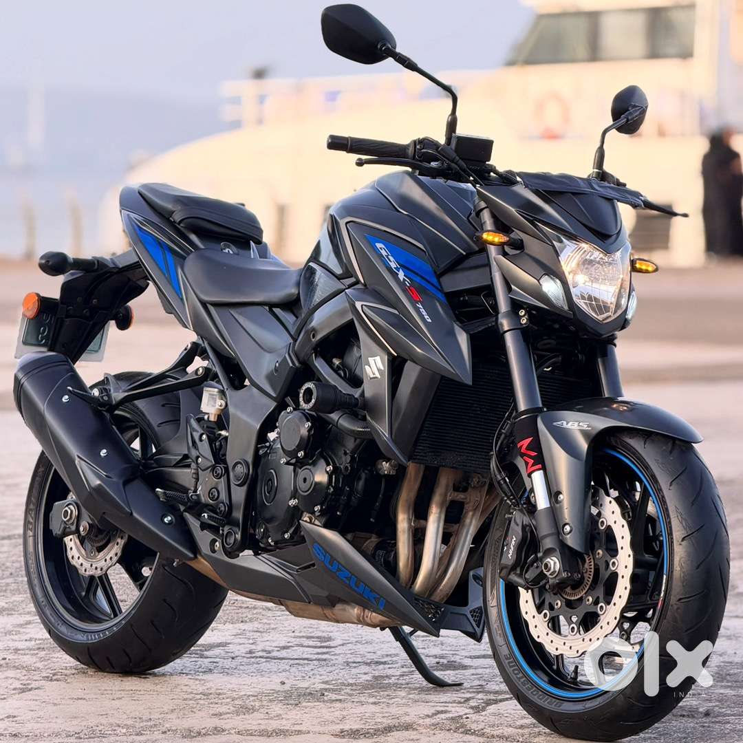 Suzuki GSX-S750