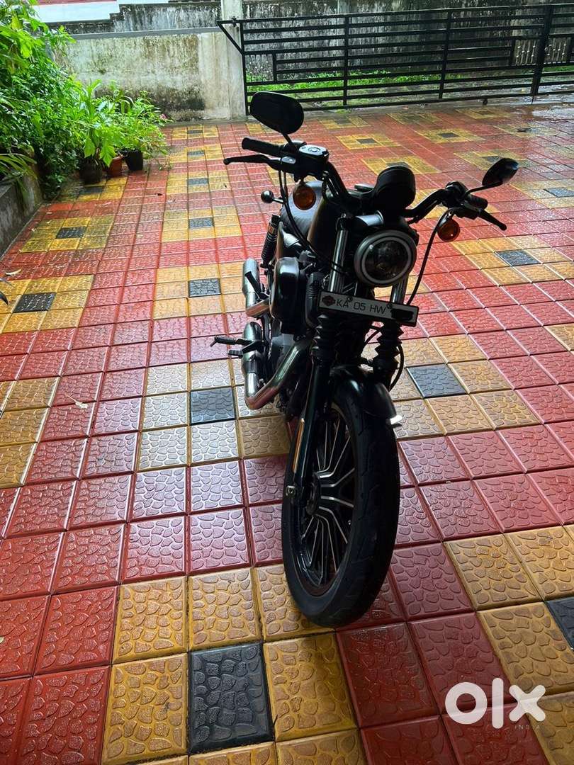 Harley-Davidson Iron 883