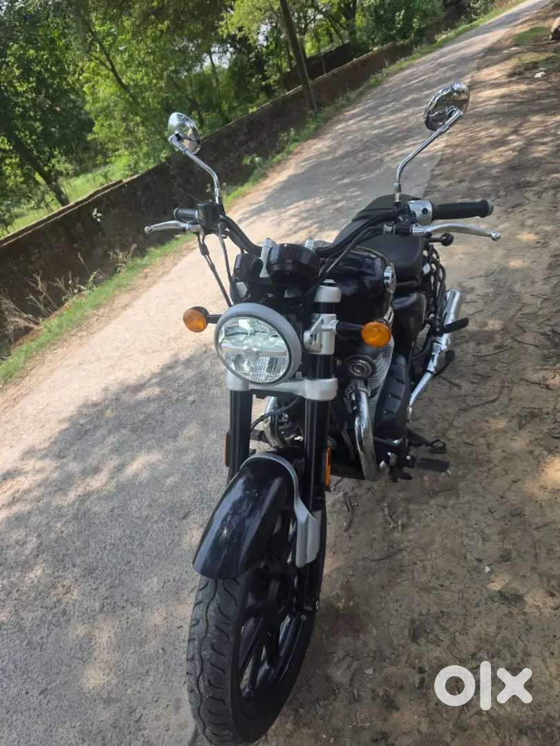 Royal Enfield Super Meteor 650