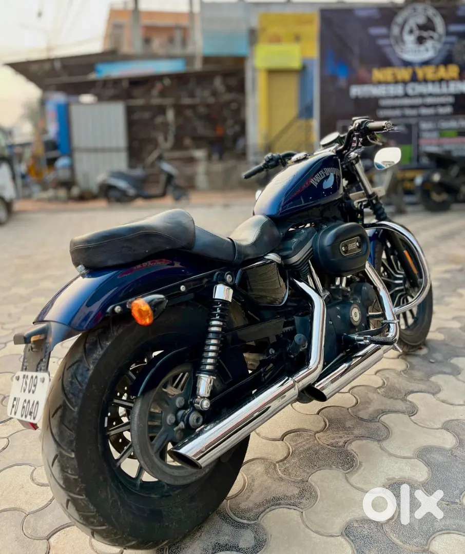 Harley-Davidson Iron 883