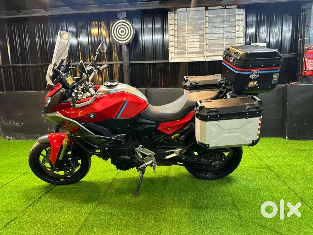 BMW F 900 XR