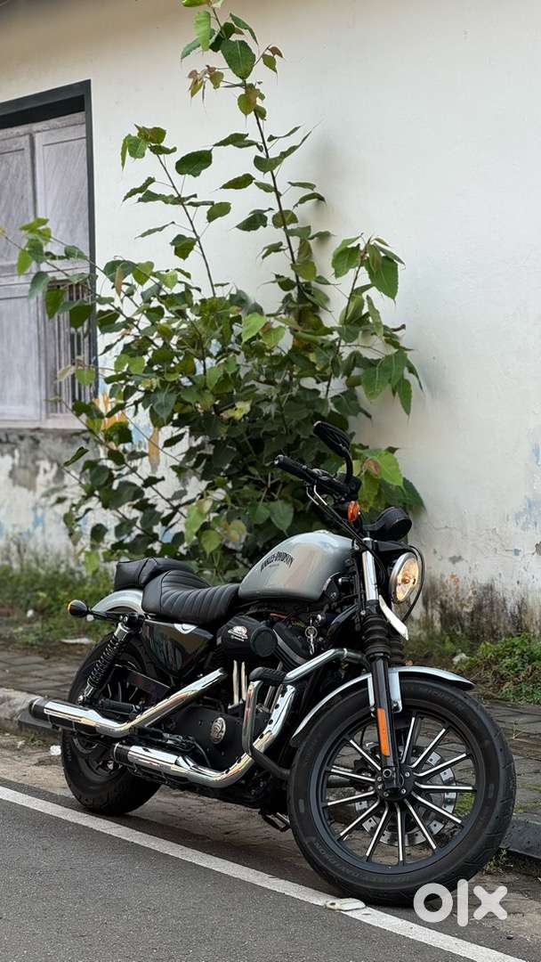 Harley-Davidson Iron 883
