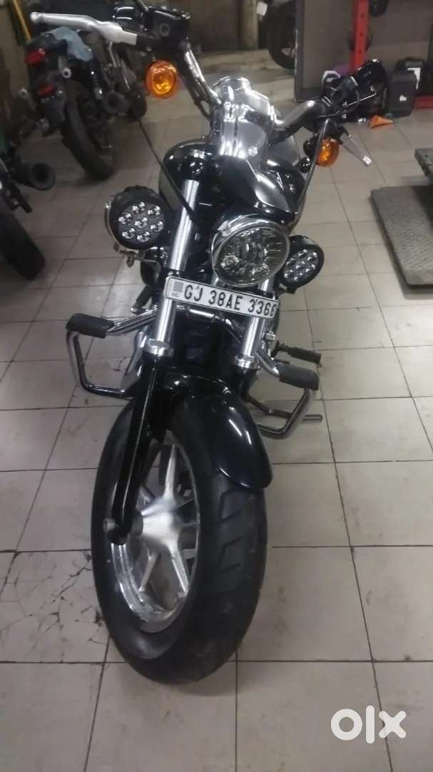 Harley-Davidson 1200 Custom