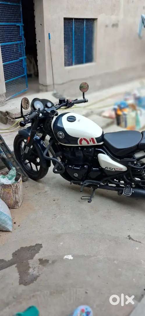 Royal Enfield Shotgun 650
