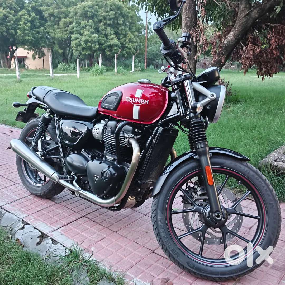 Triumph Street Twin