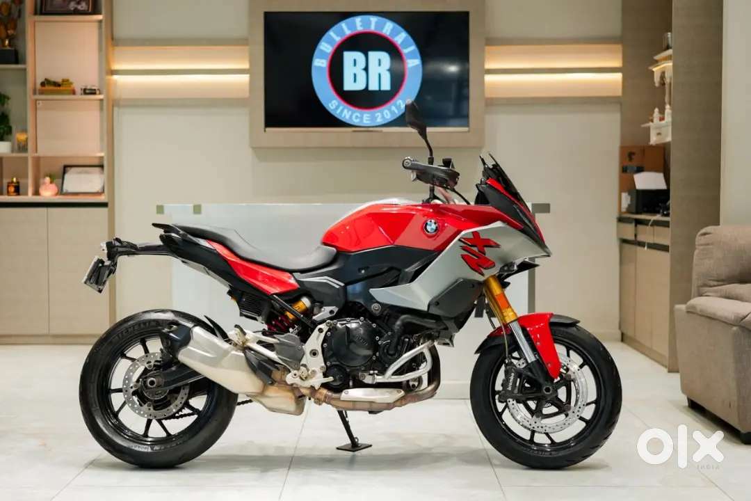 BMW F 900 XR