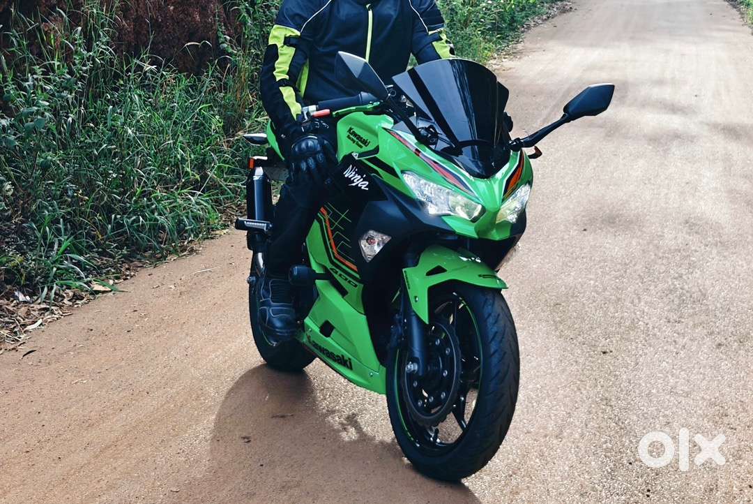 Kawasaki Ninja 400