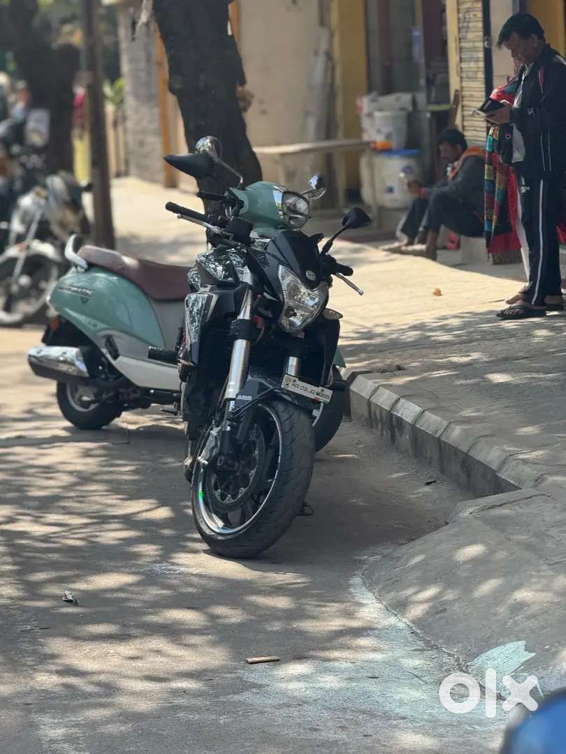 Benelli TNT 600