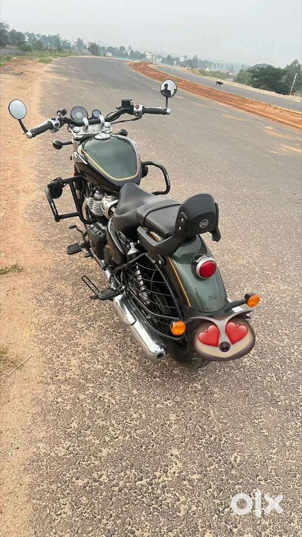 Royal Enfield Super Meteor 650