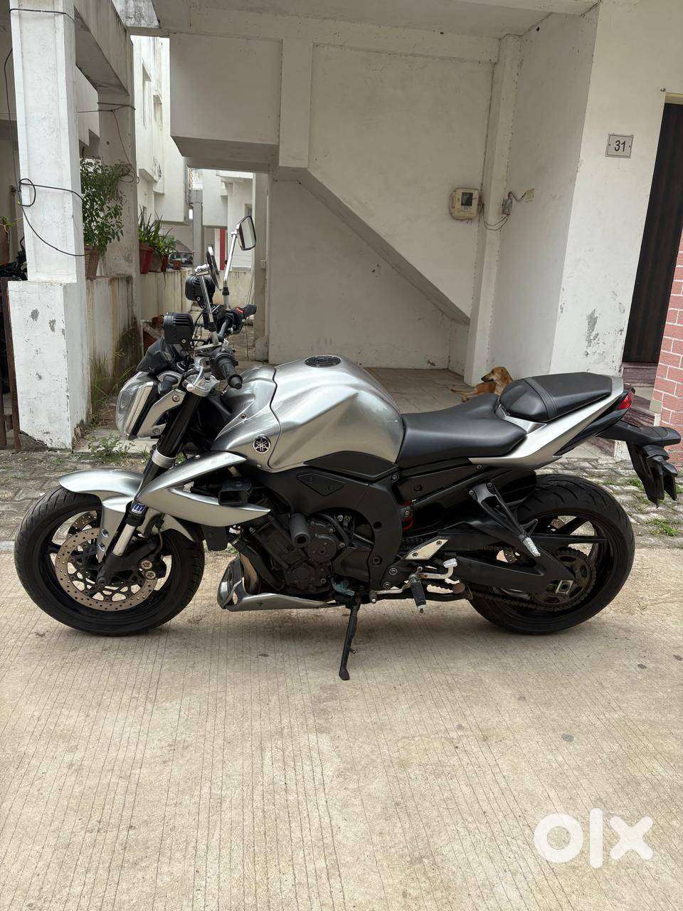 Yamaha FZ1