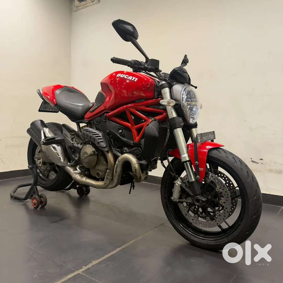Ducati Monster 821