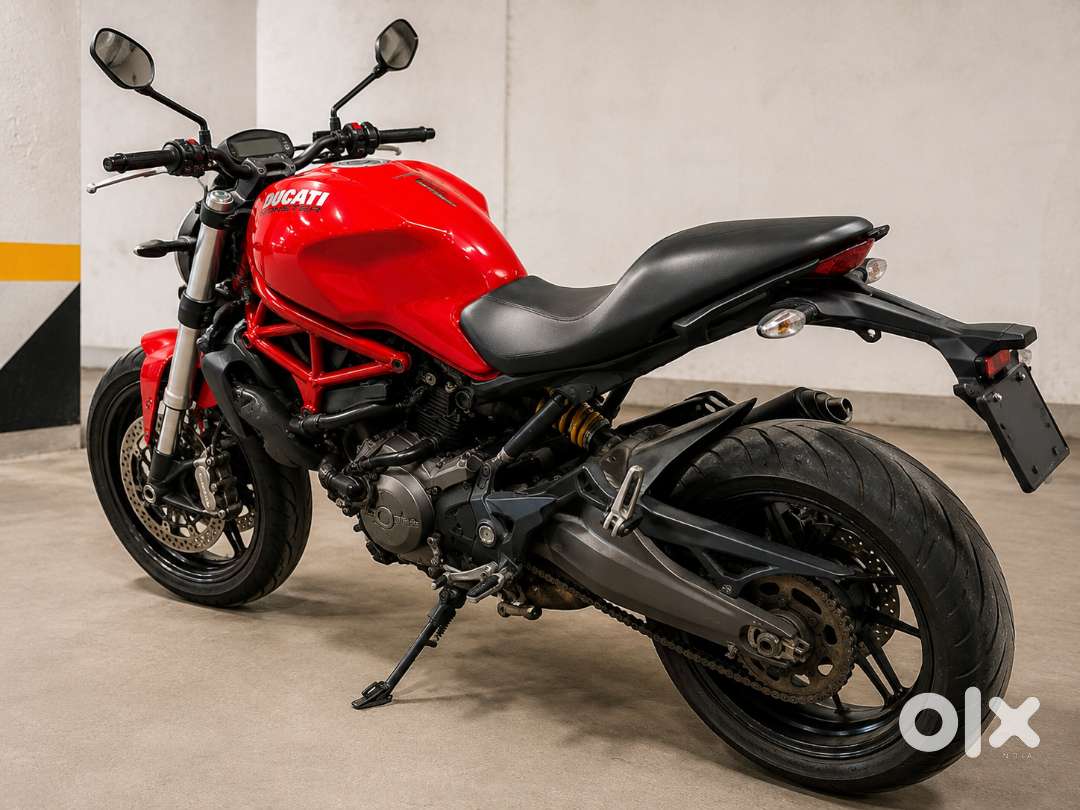 Ducati Monster 821