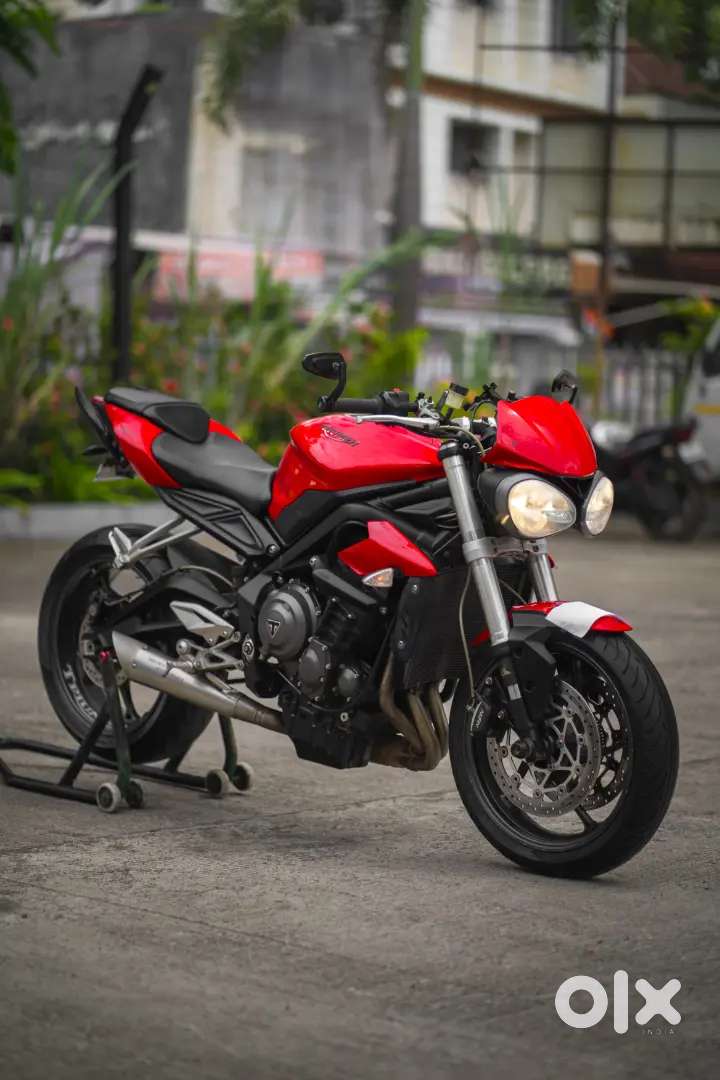 Triumph Street Triple 765