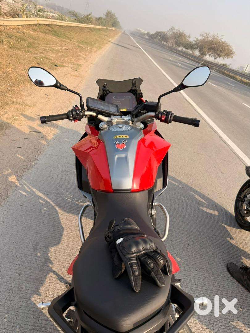 BMW F 900 XR