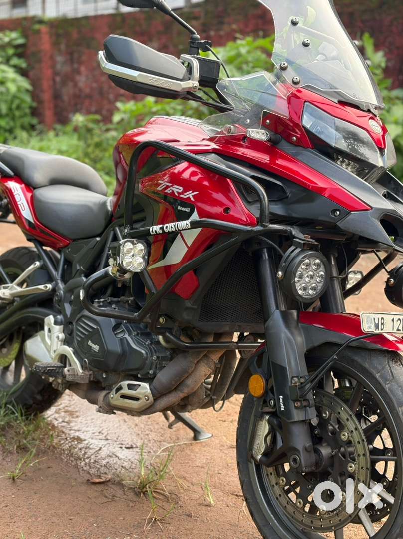 Benelli TRK 502 — photo 1 of 9