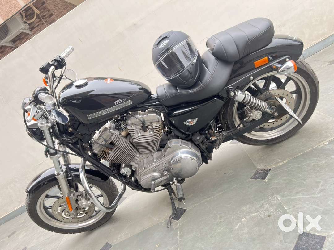 Harley-Davidson Superlow — photo 1 of 4